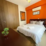 Stylish 2br With Balcony And Parking Near Saint Lazarus And Finikoudes * 라르나카